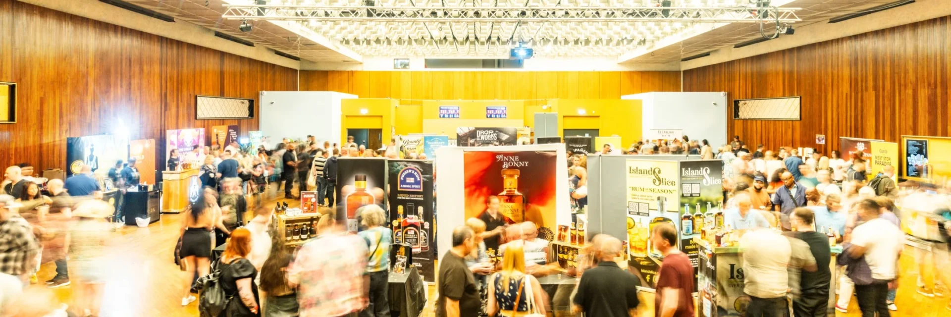 Manchester Rum Festival 2025 - New Century Hall, Manchester - 250726 manchesterrumfestival 231 (the vain carl sukonik @thevainphotos)