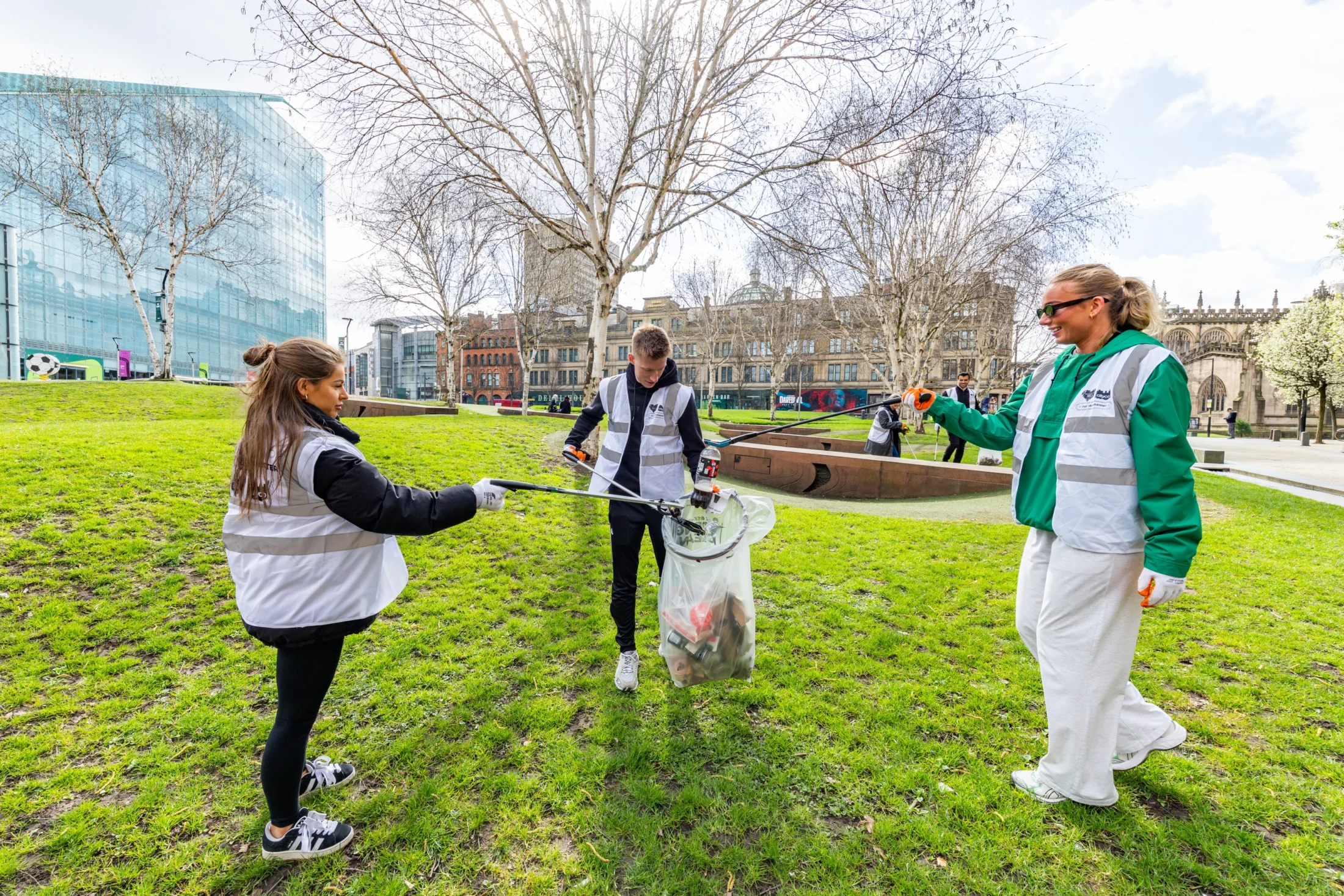 Volunteers and Businesses Unite for Manchester Spring Clean 2025