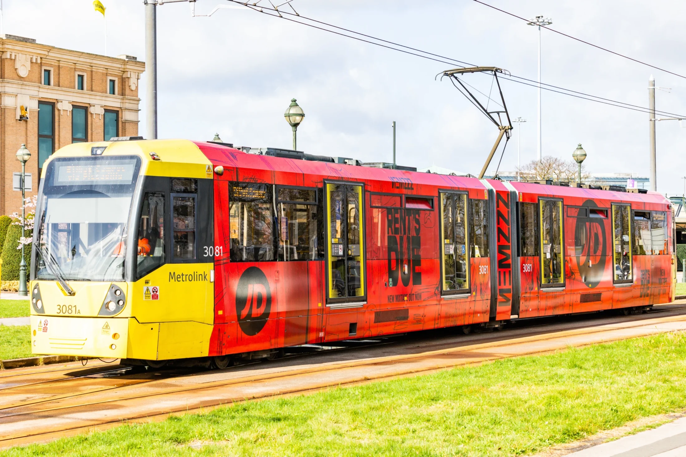 TfGM - Manchester Turns Red for JD and WEMZZZ